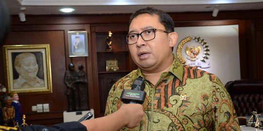 Fadli Zon kritik kantor kepala staf presiden dipakai relawan Jokowi untuk Pilpres