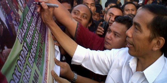 'Golkar partai kedua terbesar, fatsunnya mengajukan cawapres Jokowi'