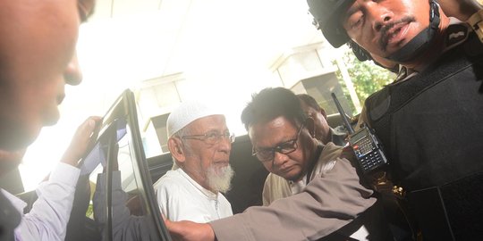 Cek kesehatan di RSCM, Abu Bakar Ba'asyir tak terlihat didampingi keluarga