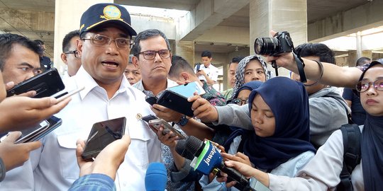 Menhub Budi sidak kereta Bandara Soekarno-Hatta usai alami mogok Kamis malam