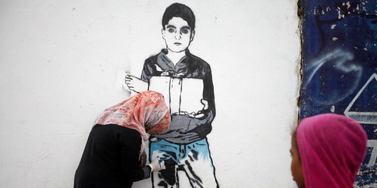 Menyuarakan derita anak-anak korban perang Yaman lewat mural