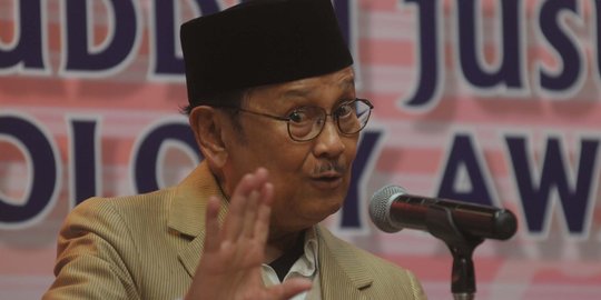 Ketum PPP harap pemerintah kirim tim dokter cek kondisi Habibie di Jerman