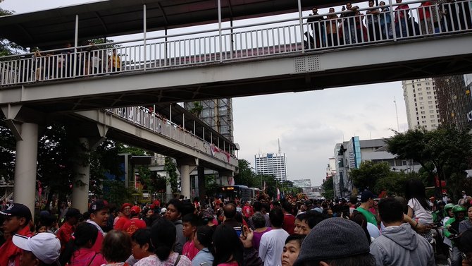 gotong tepekong di perayaan cap go meh