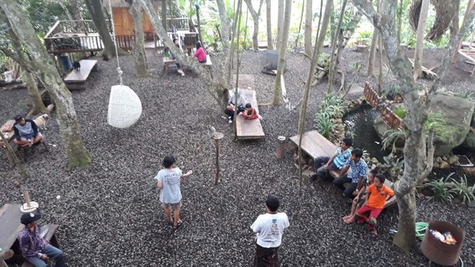 bukit lemped