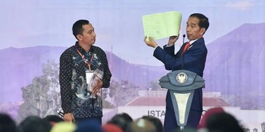 Jokowi curhat: PKI dibubarkan tahun 65 & saya lahir 61, masa ada PKI balita