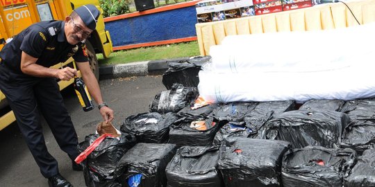 Hasil pengamanan Bea Cukai Banten terhadap potensi kerugian negara Rp 17 M