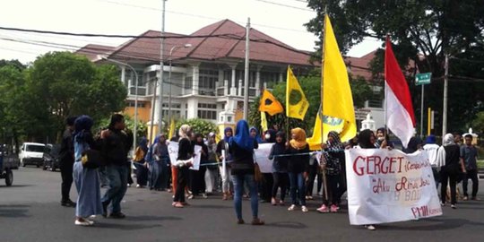 Bamsoet nilai larangan mahasiswi bercadar berpotensi langgar konstitusi