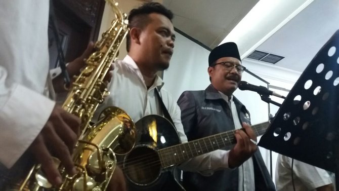 rapat koordinasi tim kampanye gus ipul puti kabupatenkota se jawa timur