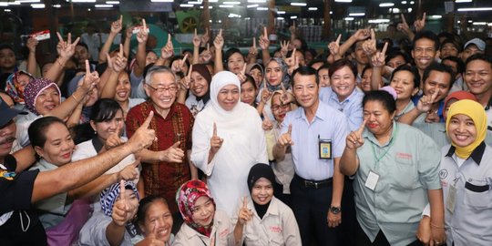 Khofifah dapat dukungan dari buruh pabrik PT Maspion