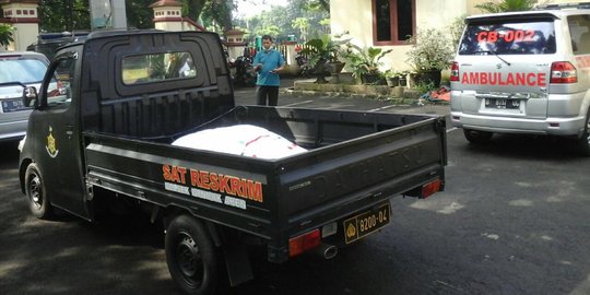 Tiga hari tak keluar rumah Erni ditemukan tewas di depan kamar mandi rumahnya