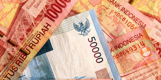 Rupiah dibuka menguat tipis di level Rp 13.761 per USD