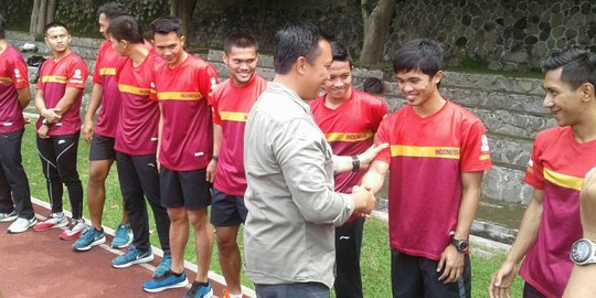 Menpora akan perjuangkan atlet Asian Para Games jadi PNS