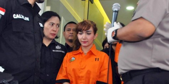 Roro Fitria Dianggap Tidak Kooperatif, Tim Pengacara Memutuskan Untuk Mundur