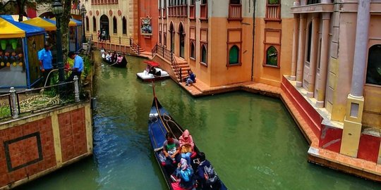 kota bunga venesia