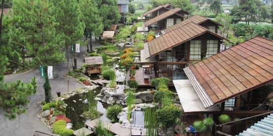 natural resort desa jepang