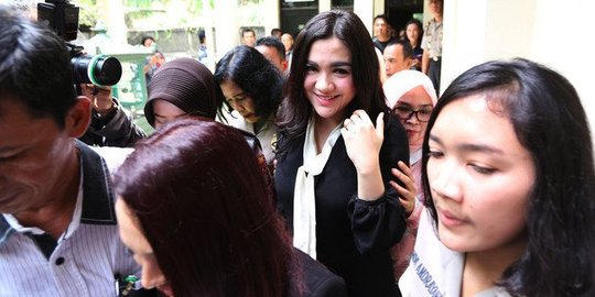 Vicky Shu dipanggil sebagai saksi sidang penipuan First Travel