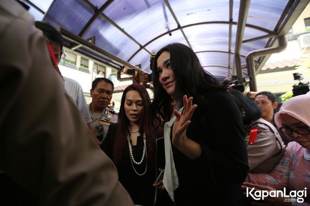 vicky shu hadiri sidang first travel