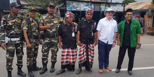 Jelang Hari Raya Nyepi, pecalang dan GP Anshor tunjukan keharmonisan di Bali