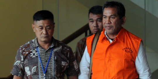 KPK tetapkan Bupati Hulu Sungai Tengah Abdul Latif tersangka gratifikasi dan TPPU