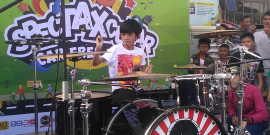 Pasha Jr, sang drummer cilik yang hentak car free day di Banda Aceh