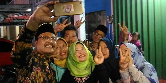 Hadir di pernikahan putra Ketua DPC PKB Banyuwangi, Gus Ipul didoakan ibu-ibu