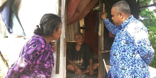 Cerita kakek Okem menolak ditempatkan ke rumah singgah