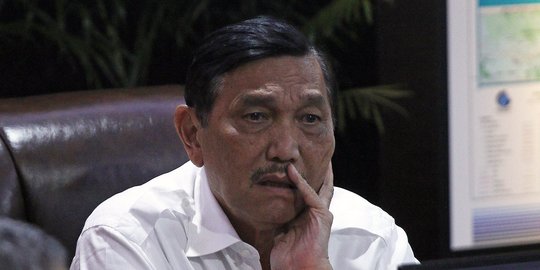 Menko Luhut Pandjaitan ancam cari dosa Amien Rais