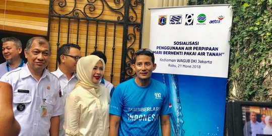 Sandiaga sebut tanah dan rumah retak karena penggunaan air tanah