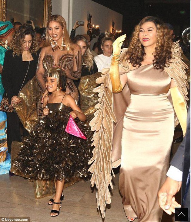 penampilan beyonce dan blue ivy