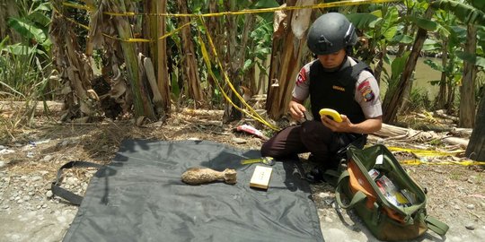 Korek parit, warga Deli Serdang temukan peluru mortir