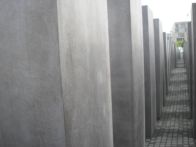 holocaust memorial berlin