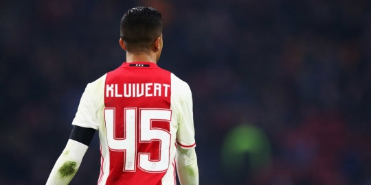 Justin Kluivert berniat ikuti jejak ayahnya di Barca