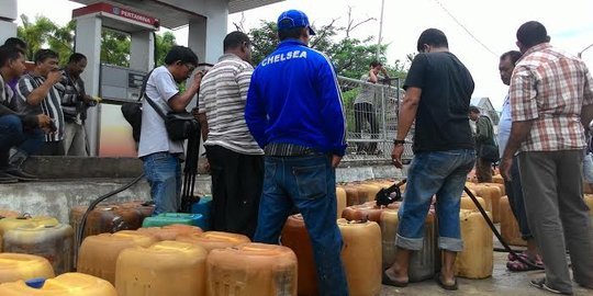 Sumatera Barat dilanda kelangkaan Solar sejak Kamis