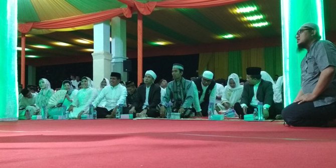 Bersama Ustaz Somad dan TGB, Nurdin Halid jadi tamu kehormatan Isra Miraj di Wajo