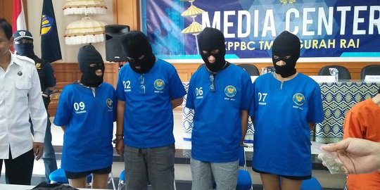 Bawa narkoba, dua pasutri asal Malaysia ditangkap petugas Bea Cukai Ngurah Rai