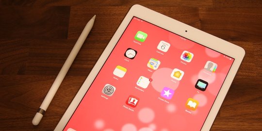 Resmi rilis, harga New Apple iPad 9,7inci ternyata cukup murah