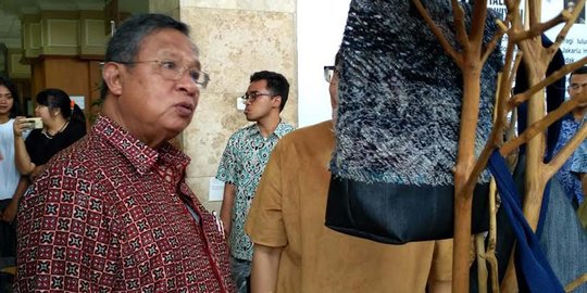 Beda pengurusan izin investasi Indonesia dengan Vietnam versi Menko Darmin