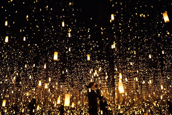 infinity rooms karya yayoi kusama