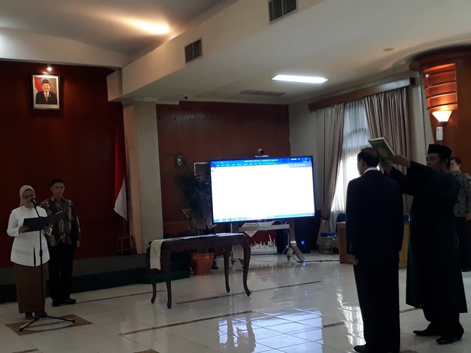 kepala bpom lantik deputi baru