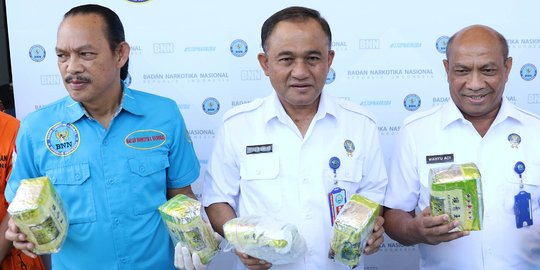 BNN beberkan 32 Kg sabu dari penangkapan tiga kasus berbeda sepanjang Maret