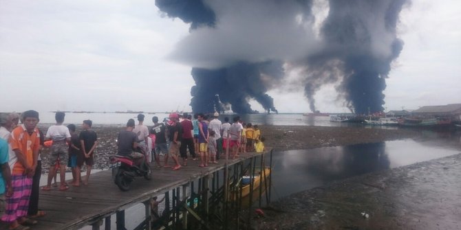 Dua korban tewas insiden kapal terbakar di Balikpapan belum diketahui identitasnya