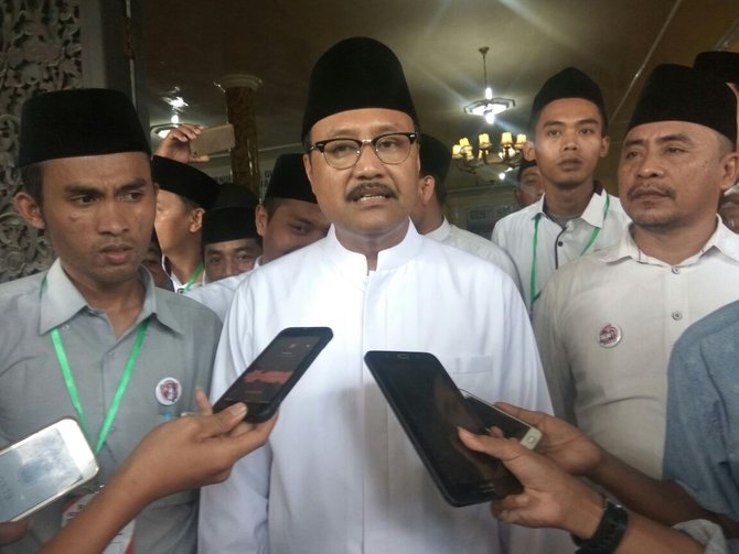 gus ipul resmikan posko pemenangan gusti sapujagat di sampang