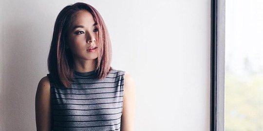 10 pembaca berita paling hot di dunia, dari indonesia tak kalah seksi