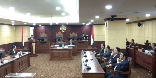 Ini tata cara pemilihan Ketua MK pengganti Arief Hidayat