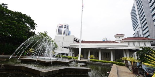 Di Balairung kini dibuat pintu, Biro Umum DKI pastikan bukan perintah Anies-Sandi