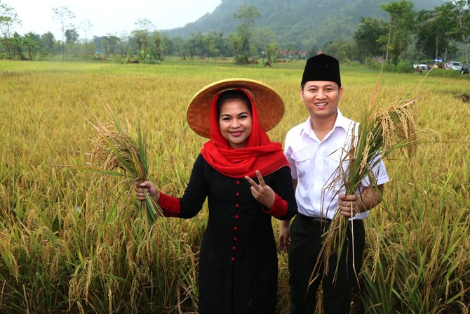 puti kunjungi panen raya di trenggalek