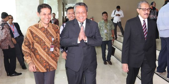 Sahkan Perry Warjiyo jadi Gubernur BI, ini pesan DPR