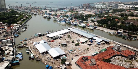 Menengok shelter Kampung Aquarium dari ketinggian