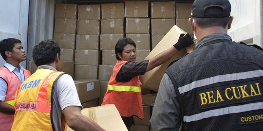 Pelayanan untuk eksportir, importir dan calon investor dimudahkan