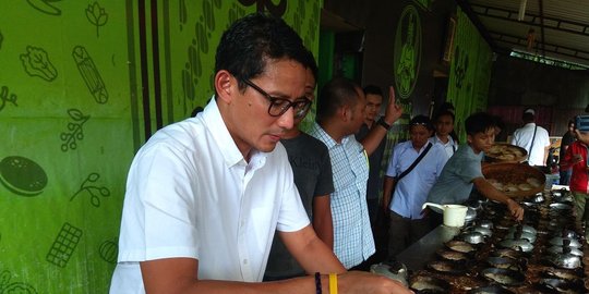 Dari kasus Ratna Sarumpaet, Sandi minta warga setop parkir sembarangan